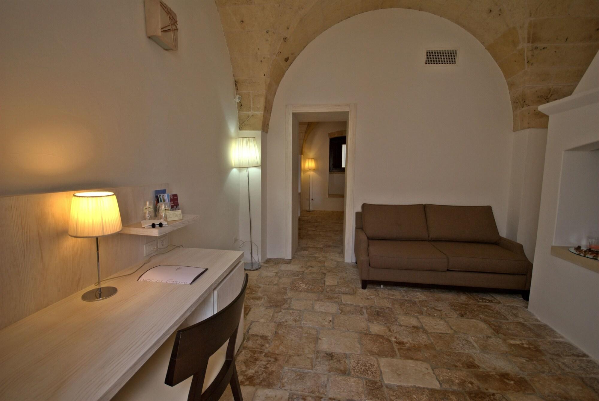 טורה לפילו Masseria Corda Di Lana Hotel & Resort מראה חיצוני תמונה